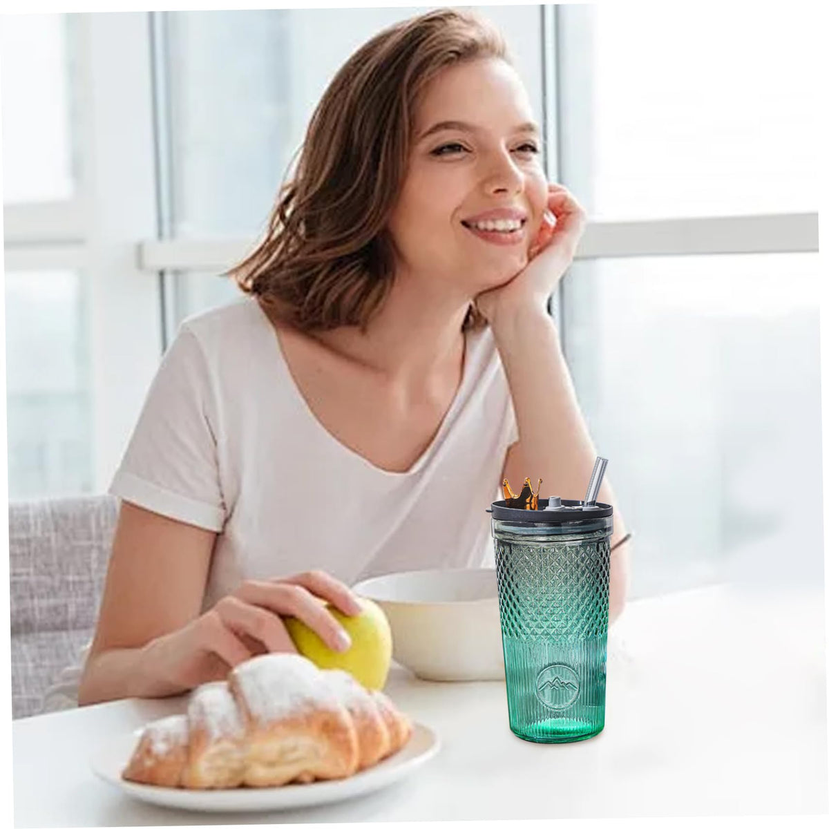 20Oz Glass Tumbler with Straw and Lid E26871