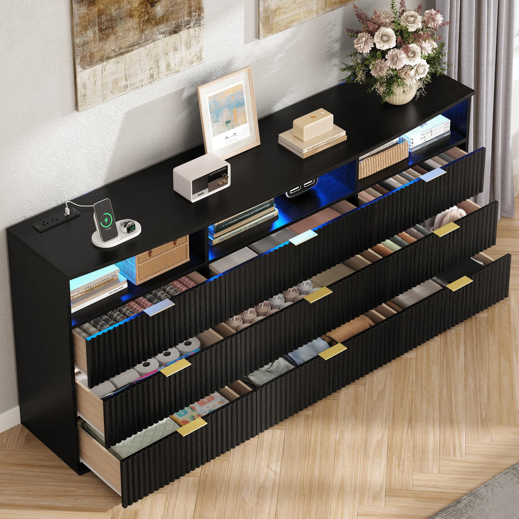 9 Drawer Dresser with 3 Open Cubbies L407532